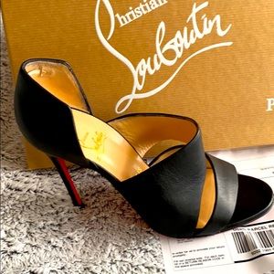 Christian Loubitons openside Bootie US size 8(38)